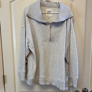 Aerie Light Gray Women's pullover sweater